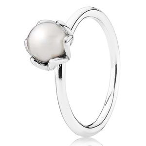 Pandora Cultured Elegance Ring
